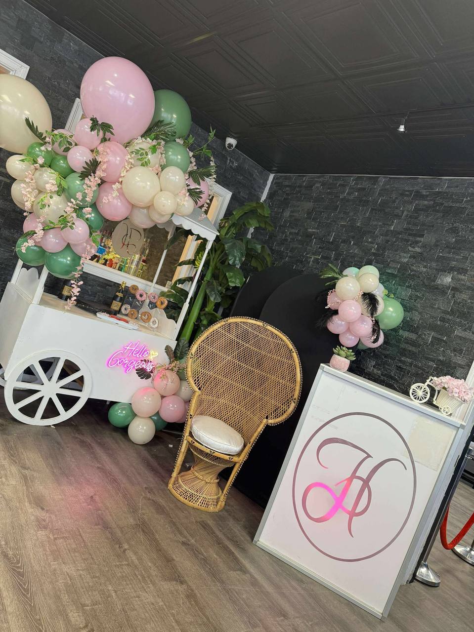 White Candy/Flower Cart Rentals
